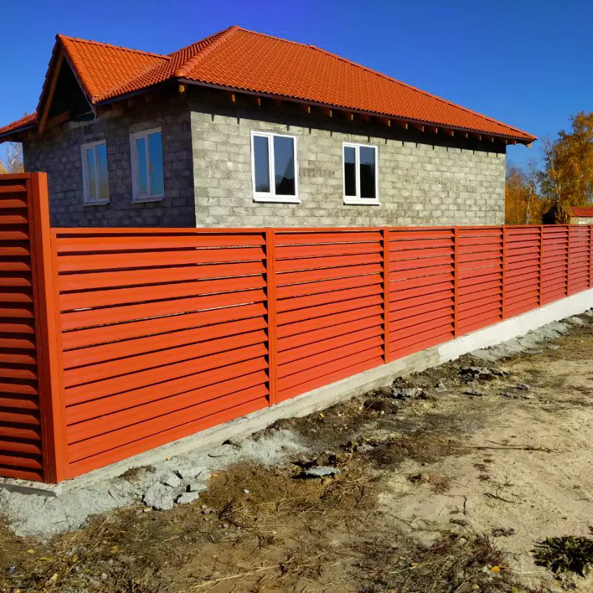 Фото 3 забор жалюзи Еврожалюзи RAL8004 Терракотовый