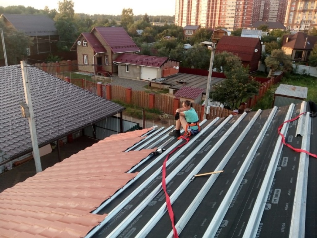 Металлочерепица Геркулес 8004 терракотовый Стальной Бархат от Центра Металлокровли в Каменске-Уральском